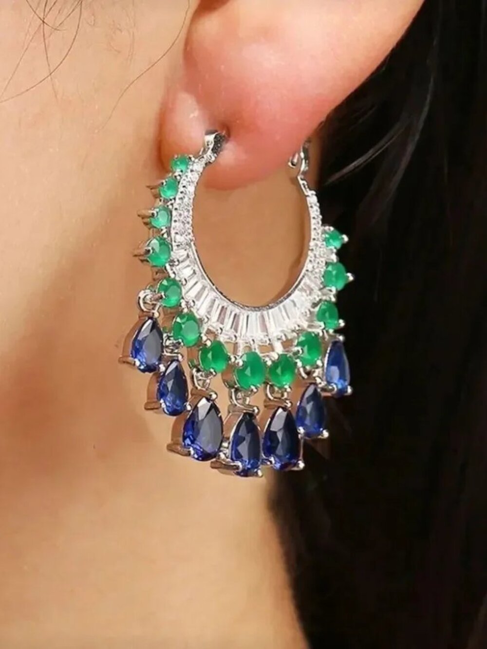 Diamond hoop earrings Q691